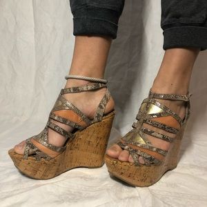 Snake print Wedges